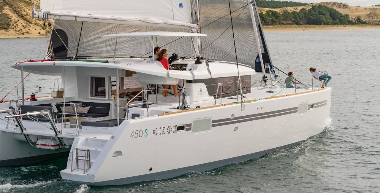 LAGOON 450S 2018 vente Muticoques La Réunion Mayotte Maurice Madagascar Seychelles océan indien